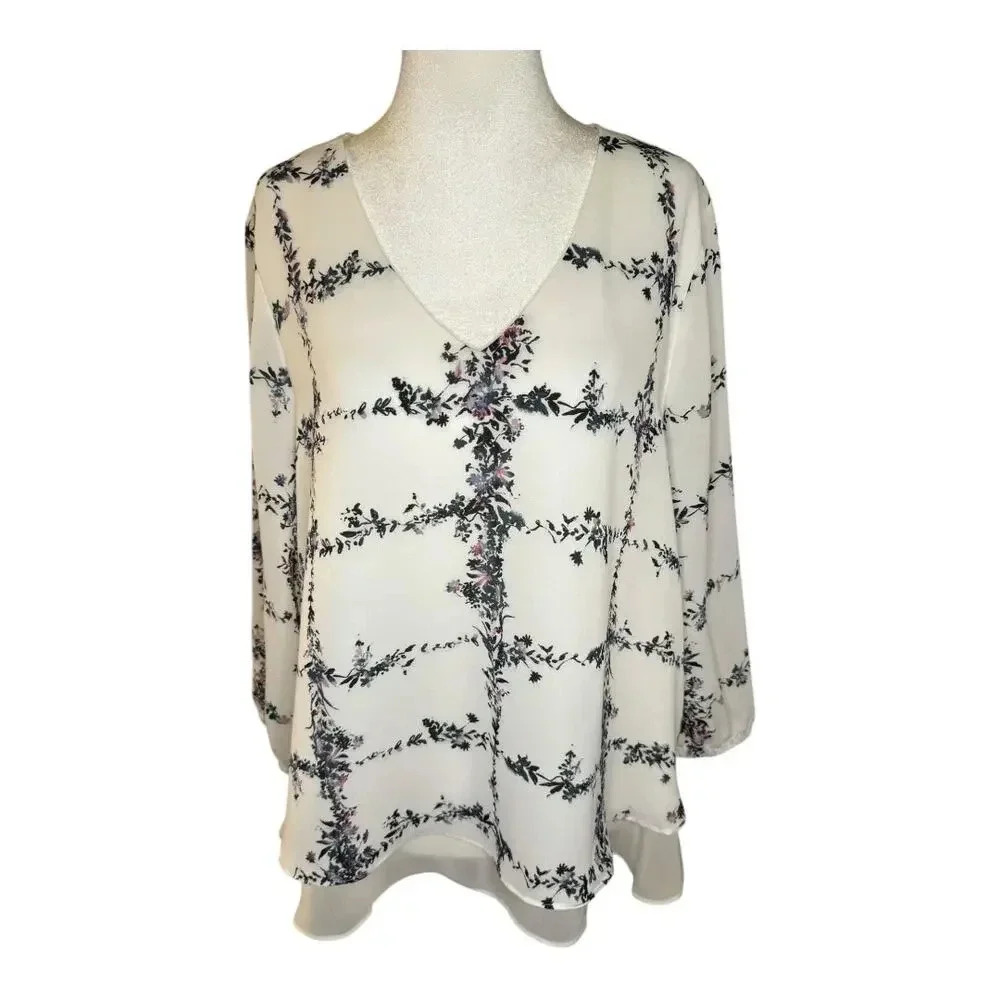 LC Lauren Conrad Women's Large Floral V-Neck Blouse White Long Sleeve‎
